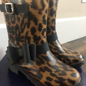 Leopard Rainboots